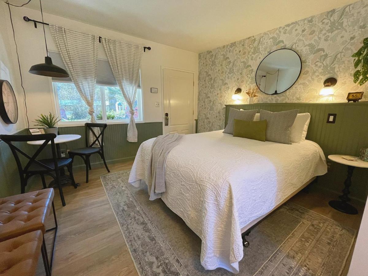 Emerald Valley Gasthof 2*